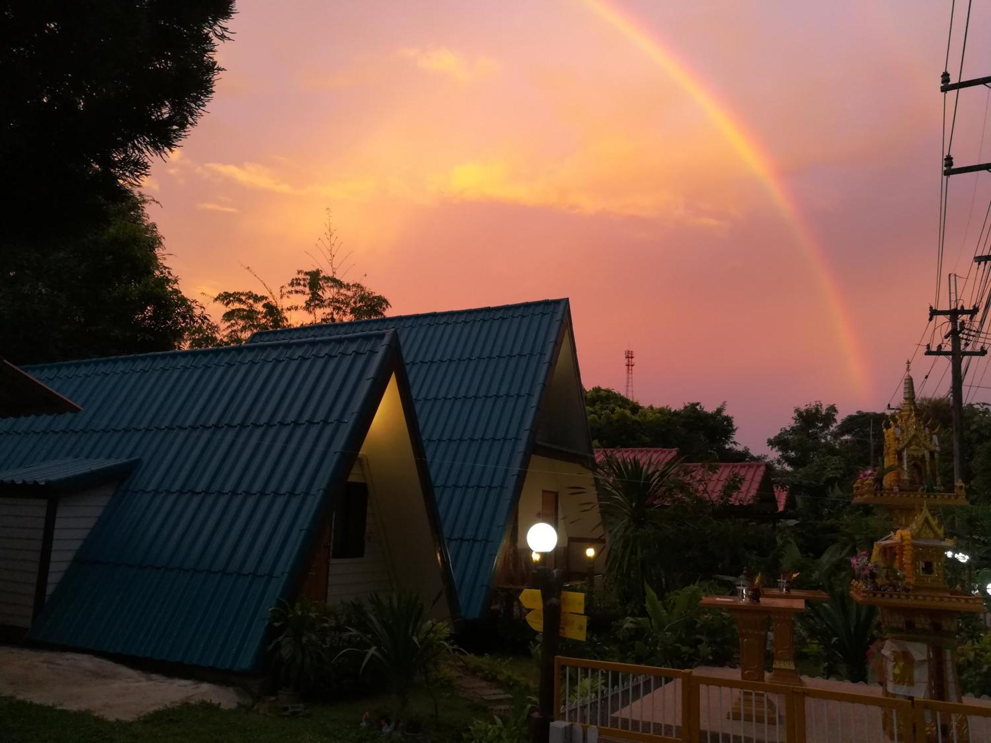 Star View Garden Villa Sai Yok Luaran gambar