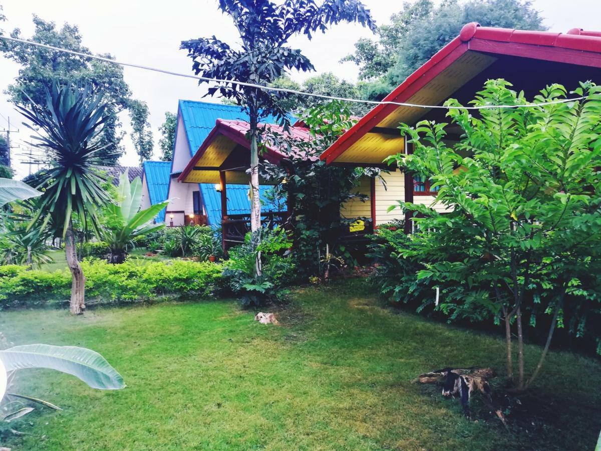 Star View Garden Villa Sai Yok Luaran gambar